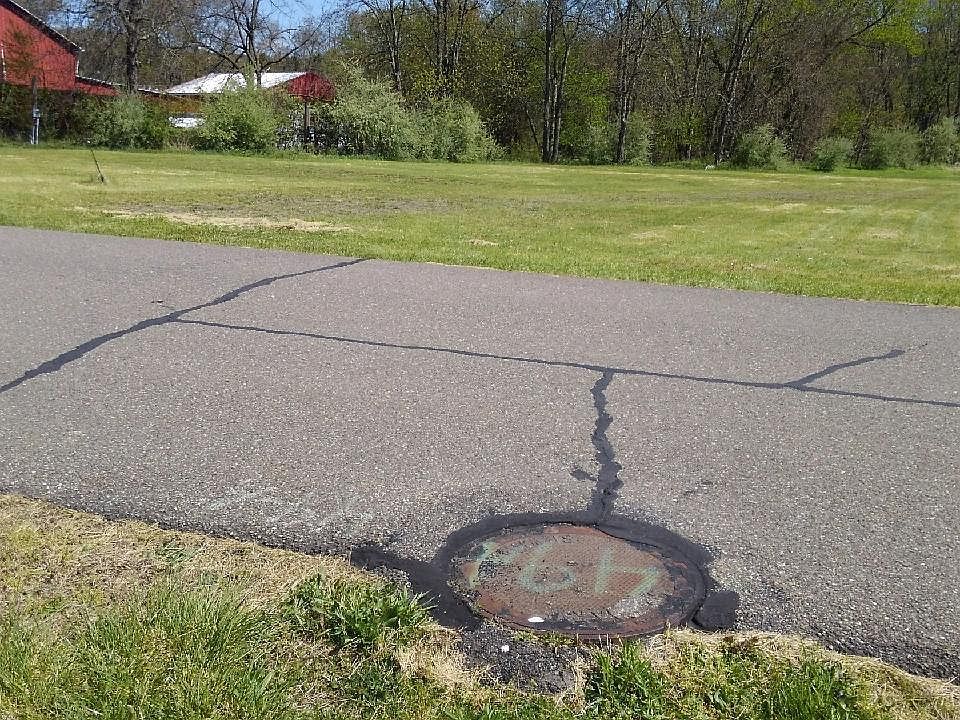 2nd image of Walnut Dr