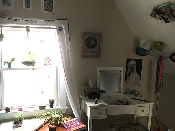 5th image of 32 Putnam Ave #17R