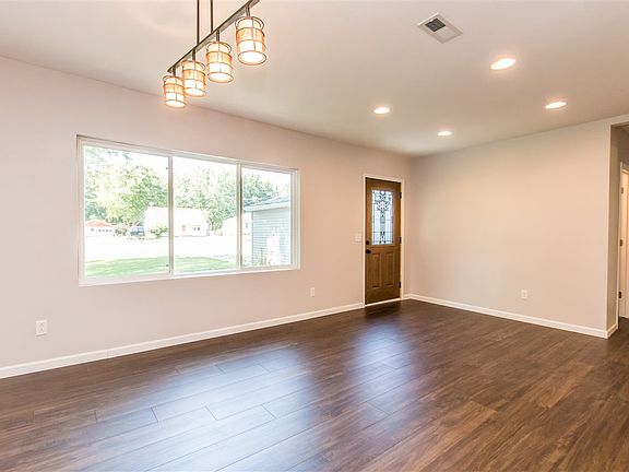 5th image of 4909 W Swords Cir
