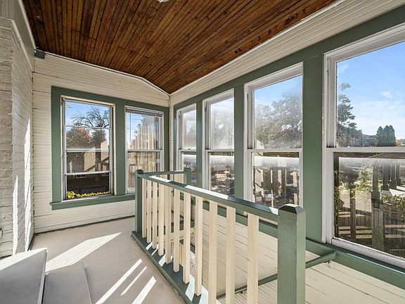 3rd image of 2216 Monroe St NE #2