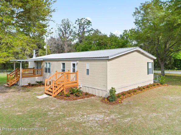 25301 Granat St, Brooksville, FL 34601
