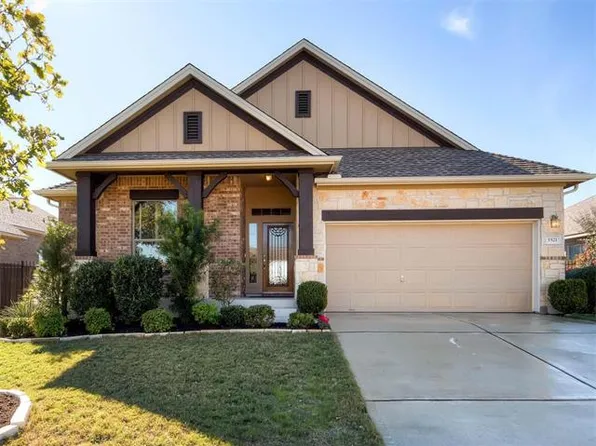 5521 Texas Bluebell Dr, Spicewood, TX 78669