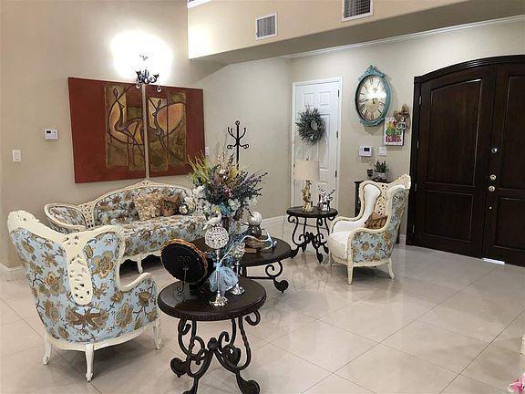 3rd image of 3011 Calle Vistoso Ln