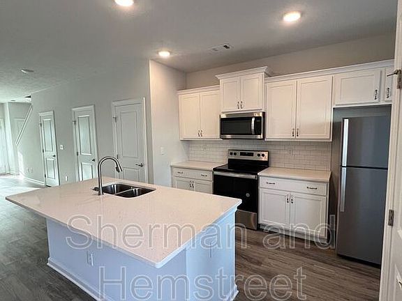 3rd image of 5006 Mimosa Dr