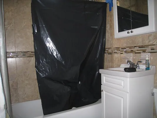 Rented by Alexiou Realty | media 8