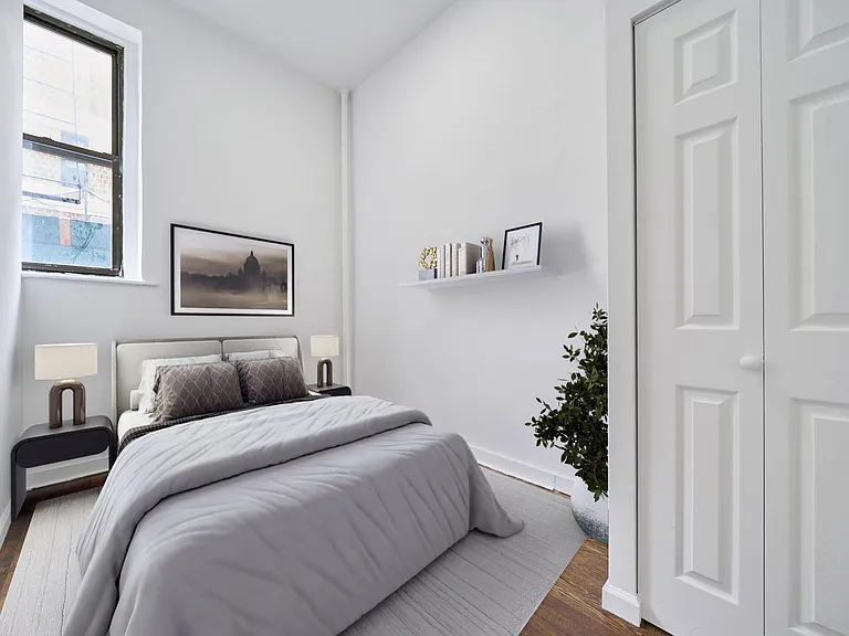 153 Norfolk St #B — Photo 4