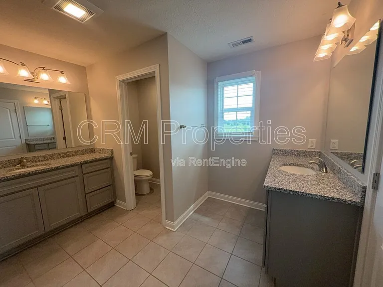 6311 Burgin Dr — Photo 40