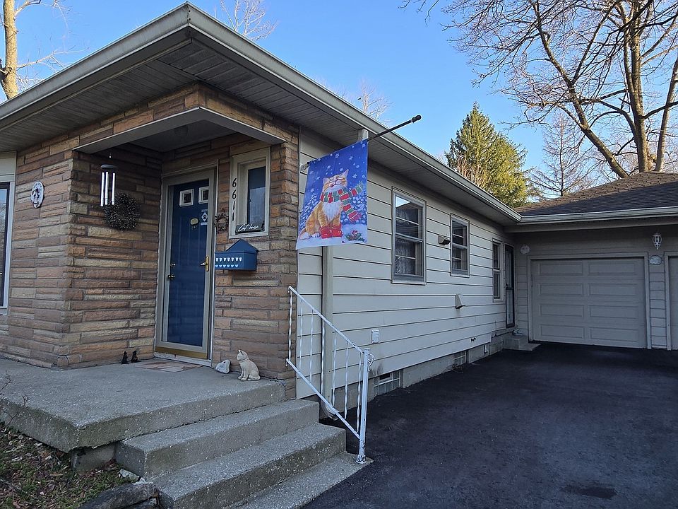 1st image of 6611 Lowell Ave