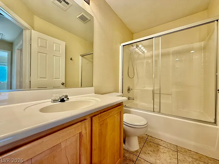 10256 Missouri Meadows St — Photo 9
