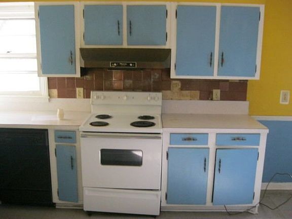 5th image of 627 Linda Way
