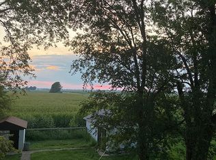 5201 Bates Rd, New Berlin, IL 62670