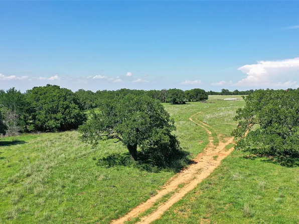 Fm 2127, Bowie, TX 76230