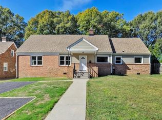 2012 Snead Ave, Colonial Heights, VA