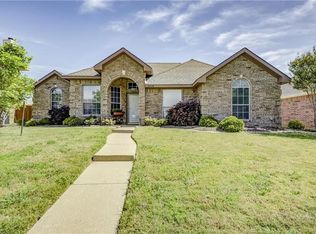 6508 Buckeye Dr, Rowlett, TX 75089