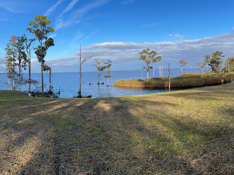 1st image of 707 Neuse Harbour Boulevard
