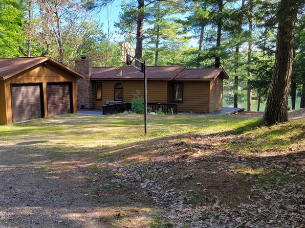 761 Arbutus Trl, Traverse City, MI 49696