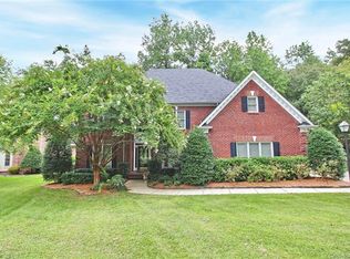 8517 Corolla Ln, Charlotte, NC 28277