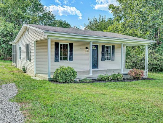 724 Peck St NW, Roanoke, VA 24017