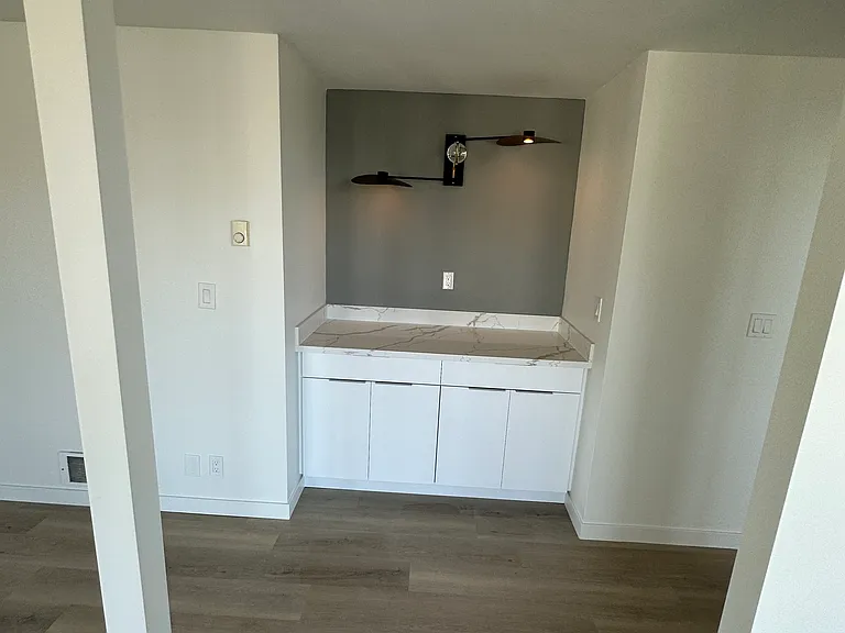 215 Valley St #401 — Photo 7