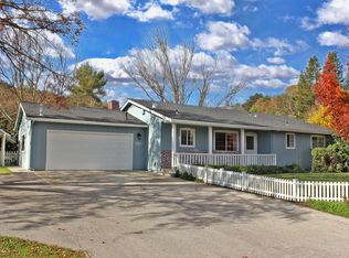 8930 Carmelita Ave, Atascadero, CA 93422
