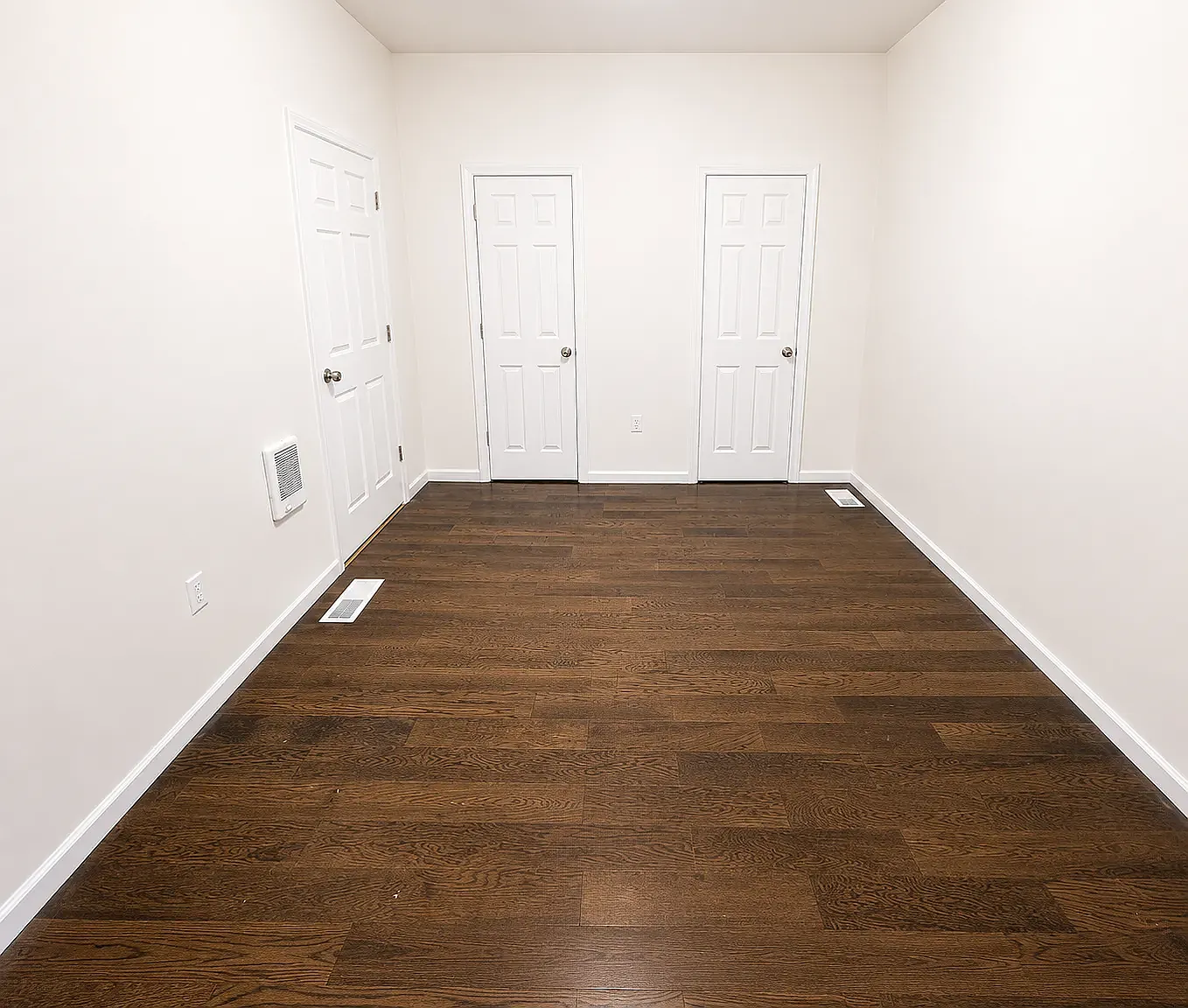 2 bed, 800 sqft, $1,594 — Photo 4