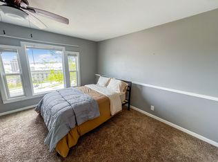 523 W 3rd St, Duluth, MN 55806