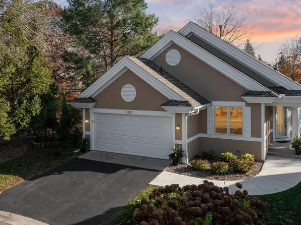 538 Wildflower, Burnsville, MN 55306