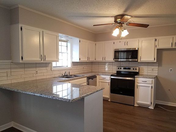 4th image of 109 Monticello Dr