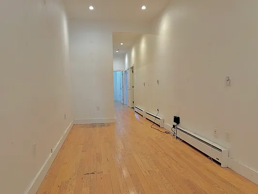 Rented by MySpaceNYC | media 15