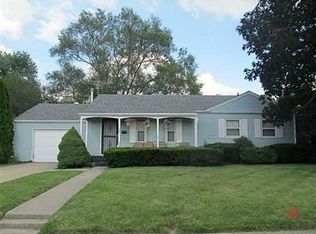 305 S Stadium Dr, Brownsburg, IN 46112