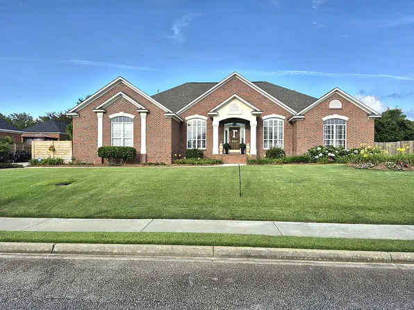 3737 Bermuda Run Dr, Valdosta, GA 31605