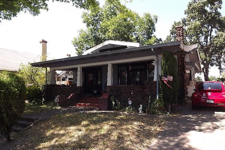 1st image of 1131 W Vine St