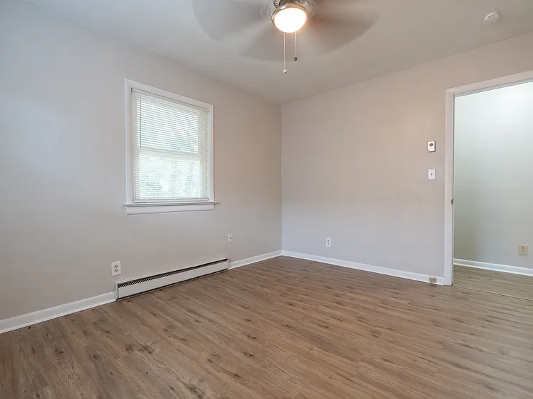 344 Woodview Ave #A — Photo 19