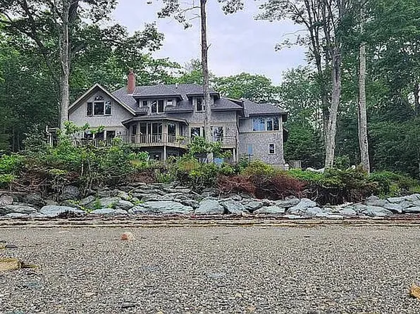 1197 Bay Road, Brooklin, ME 04616