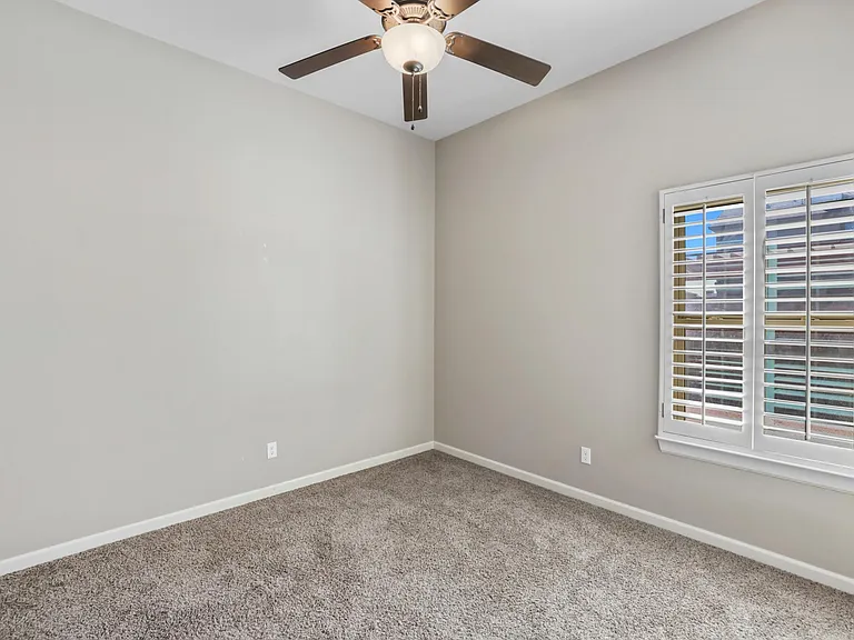 14676 Ava Leigh Ave — Photo 18