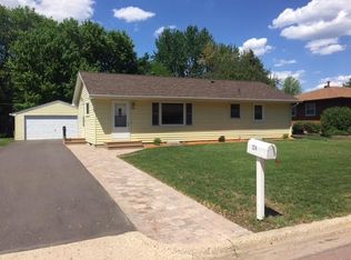 124 Rita Rd, Mankato, MN 56001