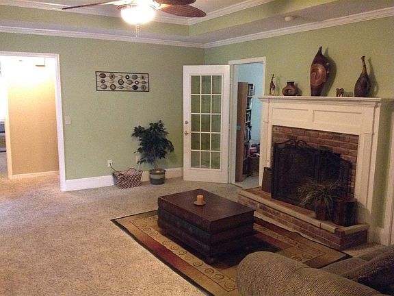 5th image of 106 Glenwood Dr
