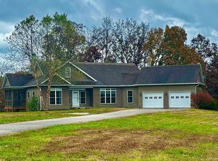 23280 S Mount Pleasant Rd, Hartsburg, MO 65039