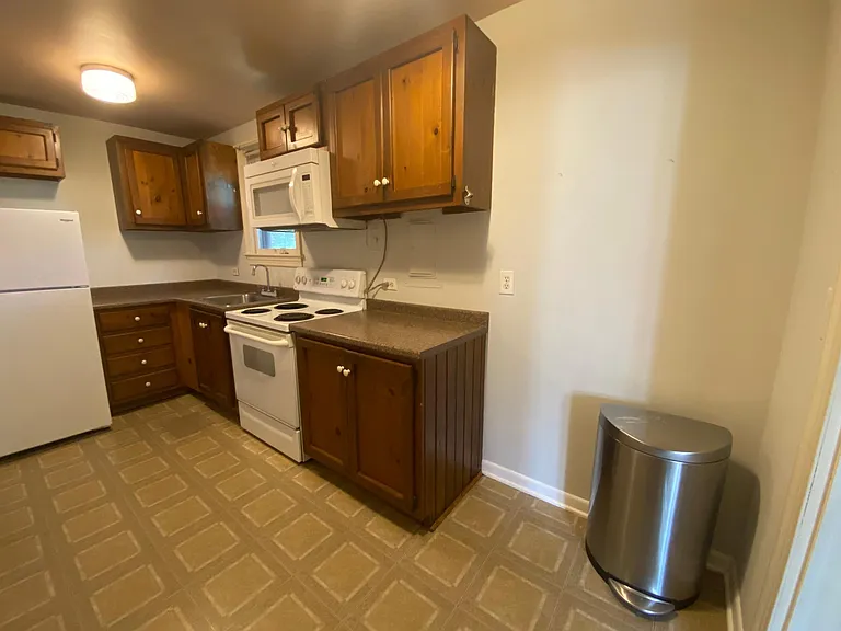 341 Shawnee Ave — Photo 2