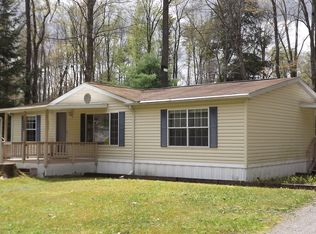 911 Blue Ridge Rd, Clarington, PA 15828