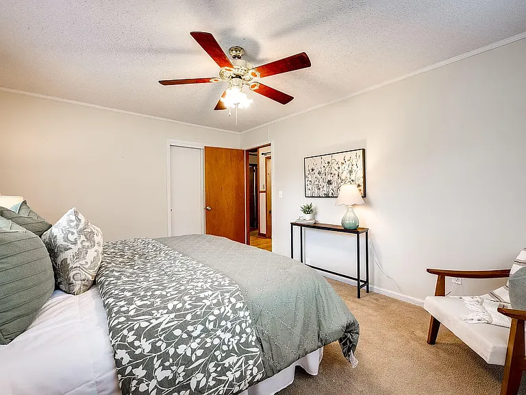 5709 Whittenberg St — Photo 11