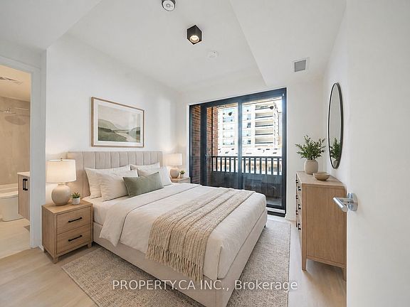 5th image of 109 Erskine Ave #604