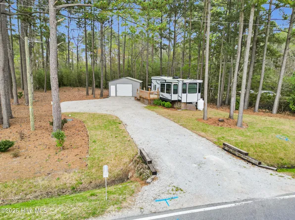 1872 Lynchs Beach Loop Road, Bayboro, NC 28515