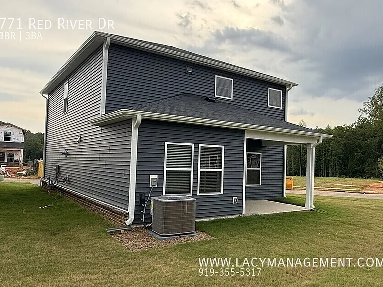 771 Red River Dr — Photo 2