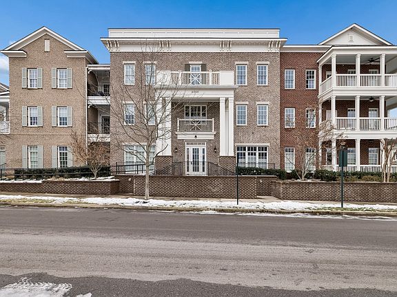 2nd image of 6000 Keats St Unit 304