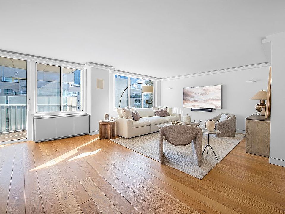 1st image of 220 E 65th St APT 21M