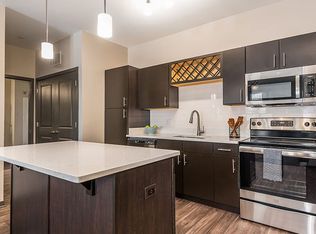 1900 at Canterfield Apartment Homes, Dundee, IL 60118