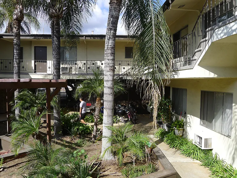 8740 Topanga Canyon Blvd #6 — Photo 3