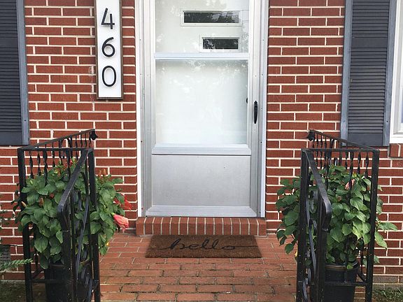 2nd image of 460 E Stevens St