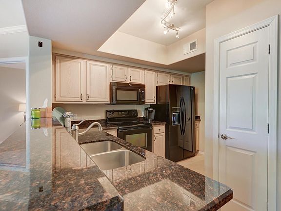 15095 N Thompson Peak Pkwy #2106-13